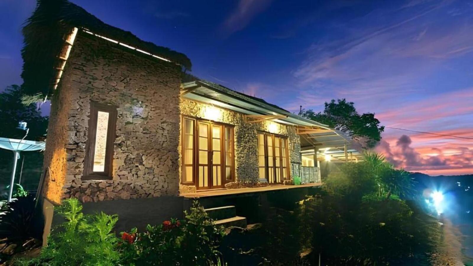 Annaya House Batumadeg Exterior foto